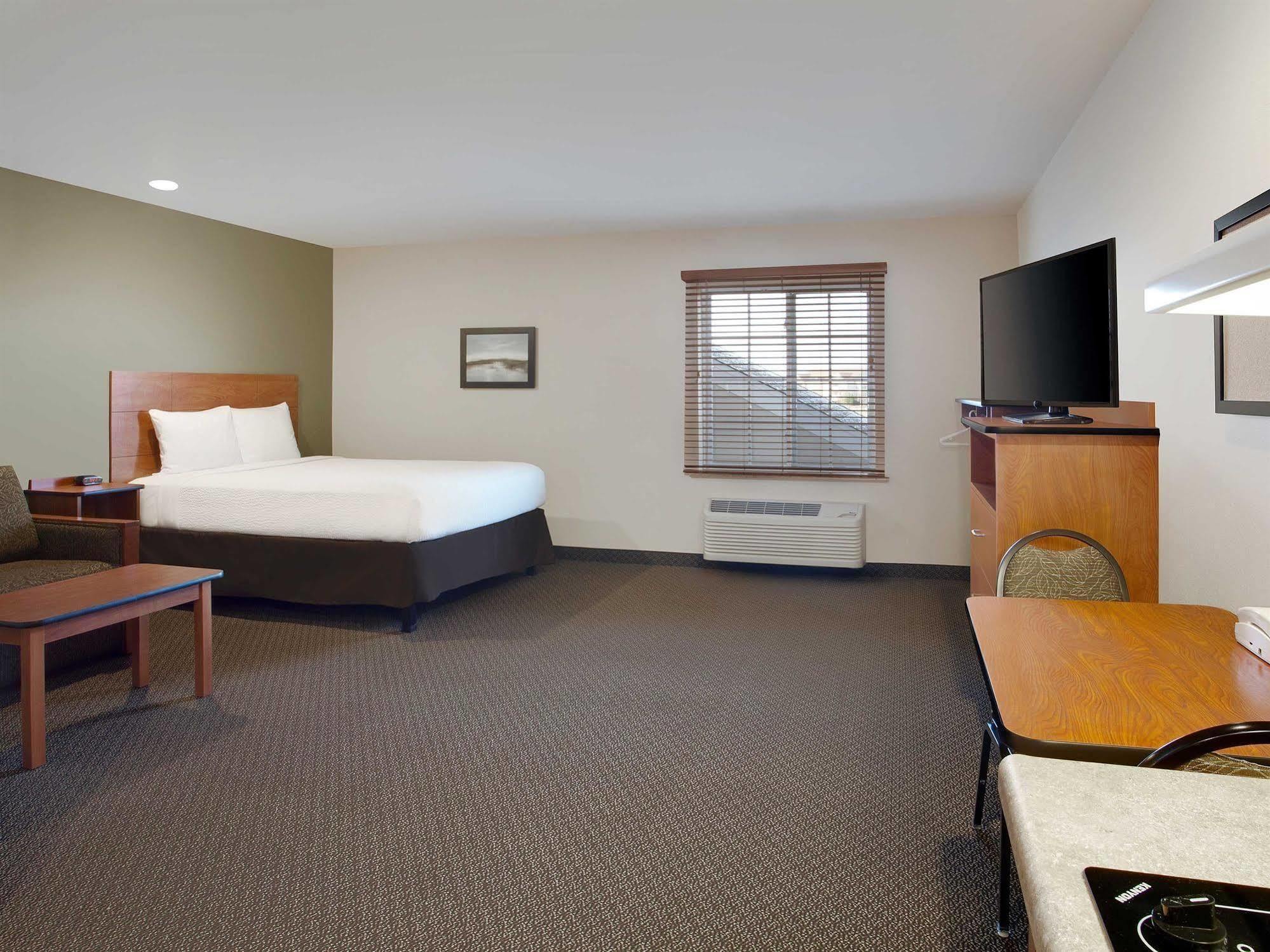 Woodspring Suites Frederick I-70 מראה חיצוני תמונה